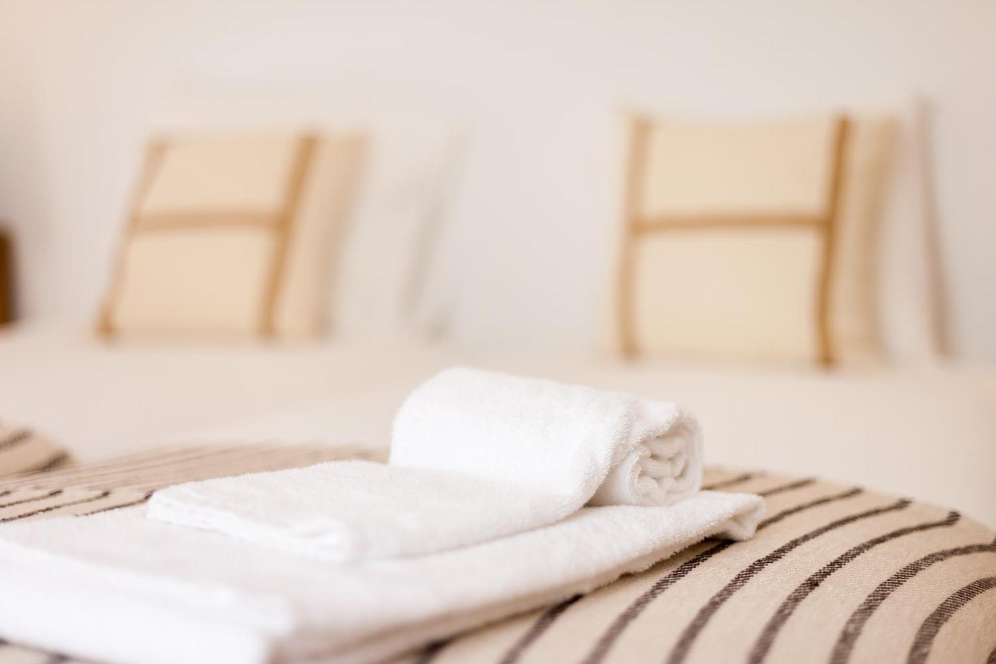 Tejo Vintage Three-Bedroom Apartment - By Lu Holidays Lisboa Ngoại thất bức ảnh