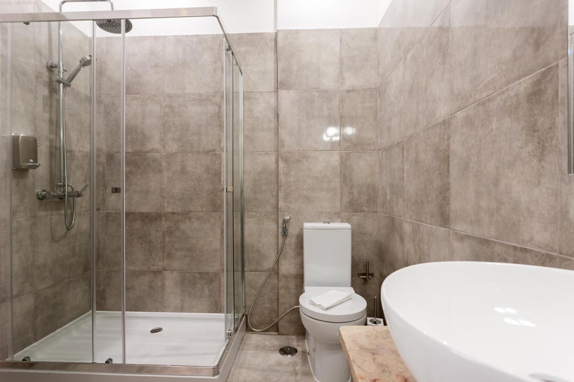 Tejo Vintage Three-Bedroom Apartment - By Lu Holidays Lisboa Ngoại thất bức ảnh